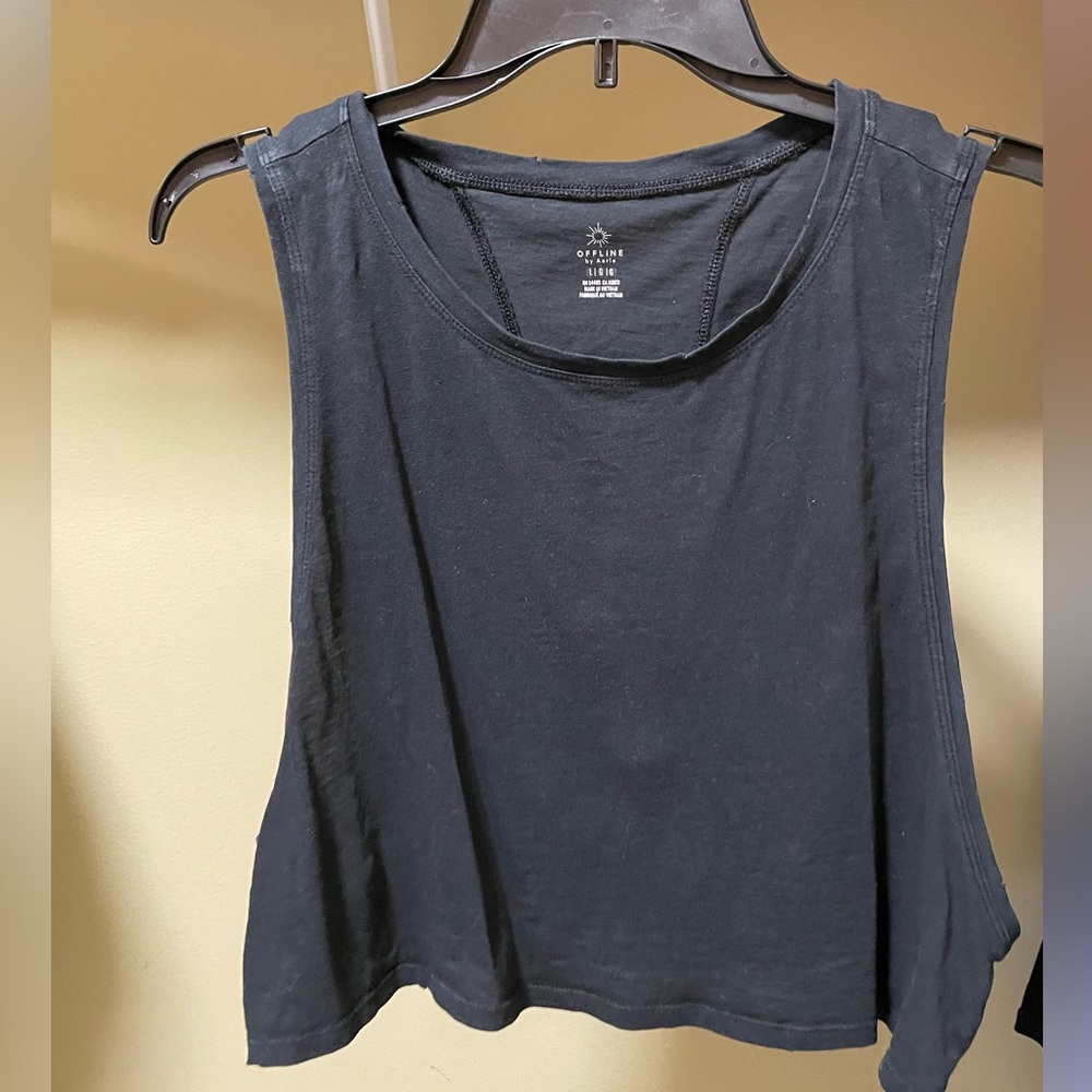 Aerie gray/black crop top in a size large.  Great condition.